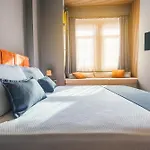 Lab Hotel